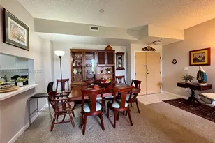 9805 NW 52nd St, Doral, FL 33178 - Photo 8