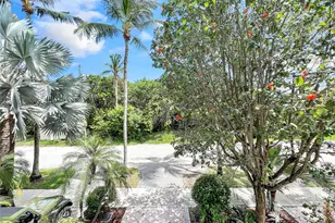 381 Franklin St, Hollywood, FL 33019 - Photo 58