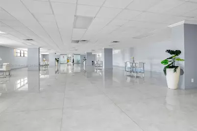 600 Parkview Dr #422(+DEN), Hallandale Beach, FL 33009 - Photo 36