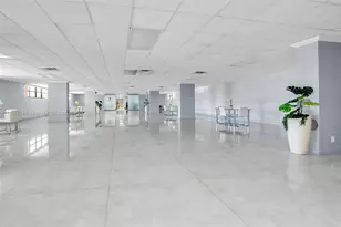 600 Parkview Dr, Hallandale Beach, FL 33009 - Photo 36