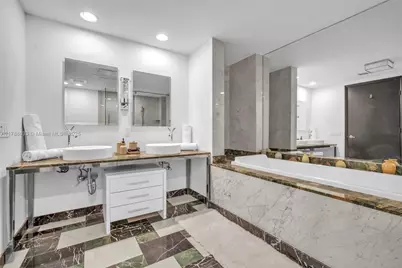 485 Brickell Ave #2508, Miami, FL 33131 - Photo 20
