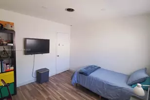 2020 NE 203rd St, Miami, FL 33179 - Photo 26