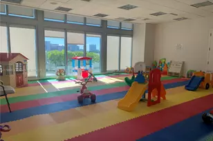 79 SW 12th St, Miami, FL 33130 - Photo 50