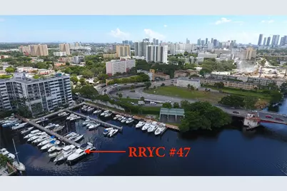 1700 NW N River Dr, Miami, FL 33125 - Photo 2