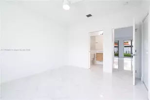 910 SW 24th Rd, Miami, FL 33129 - Photo 6