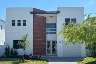 910 SW 24th Rd, Miami, FL 33129 - Photo 1