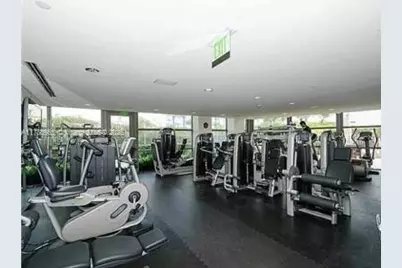 5875 Collins Ave #1006, Miami Beach, FL 33140 - Photo 28