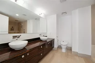 5875 Collins Ave, Miami Beach, FL 33140 - Photo 22