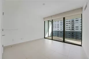 5875 Collins Ave, Miami Beach, FL 33140 - Photo 16