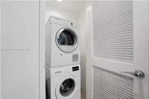 5875 Collins Ave, Miami Beach, FL 33140 - Photo 24