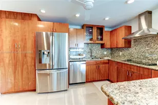 609 Ocean Dr, Key Biscayne, FL 33149 - Photo 6