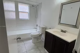 1320 NE 117th Terrace, Miami, FL 33161 - Photo 6