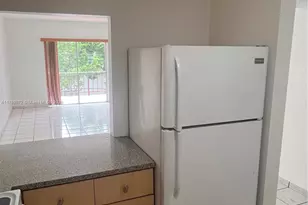 10851 SW 2nd St, Sweetwater, FL 33174 - Photo 6