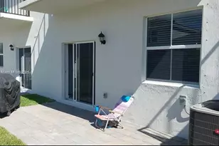 1790 SE 7th Ter, Homestead, FL 33034 - Photo 10