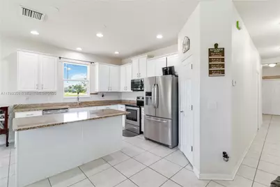 10860 79th St, E, Other City - In The State Of Florida, FL 34219 - Photo 10