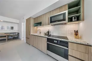 159 NE 6th St, Miami, FL 33132 - Photo 4