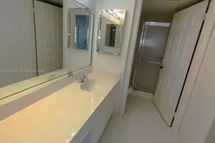 10217 NW 24th Pl, Sunrise, FL 33322 - Photo 6