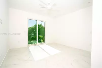 900 SW 24th Rd, Miami, FL 33129 - Photo 22