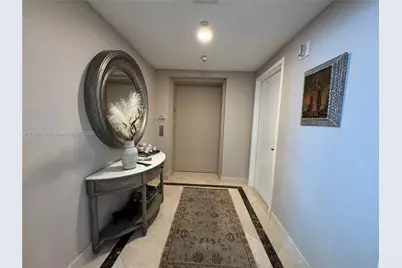 [Address not provided], Fort Lauderdale, FL 33305 - Photo 8