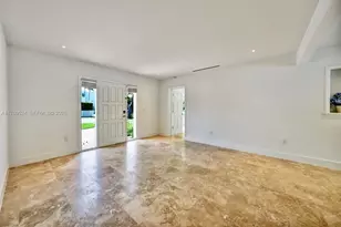 255 Ridgewood Rd, Key Biscayne, FL 33149 - Photo 16