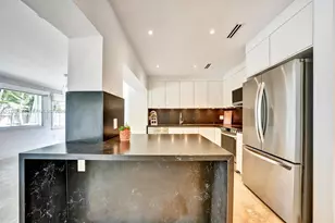 255 Ridgewood Rd, Key Biscayne, FL 33149 - Photo 16