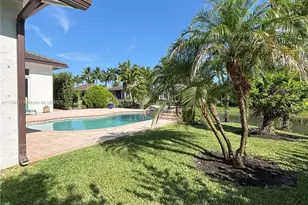 320 Windmill Palm Ave, Plantation, FL 33324 - Photo 34