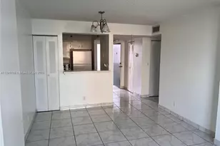 546 SW 1st St, Miami, FL 33130 - Photo 6
