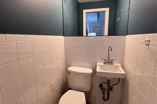 918 Ocean Dr, Miami Beach, FL 33139 - Photo 16