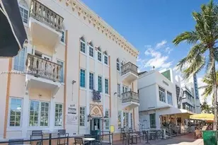 918 Ocean Dr, Miami Beach, FL 33139 - Photo 2