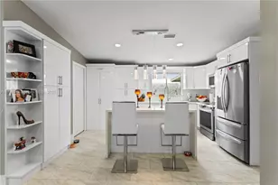 740 NW 219th Ave, Pembroke Pines, FL 33029 - Photo 10