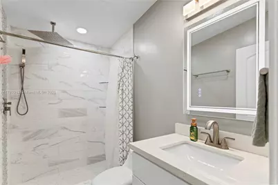 740 NW 219th Avenue, Pembroke Pines, FL 33029 - Photo 18