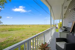 740 NW 219th Ave, Pembroke Pines, FL 33029 - Photo 4