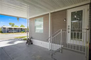 740 NW 219th Ave, Pembroke Pines, FL 33029 - Photo 6