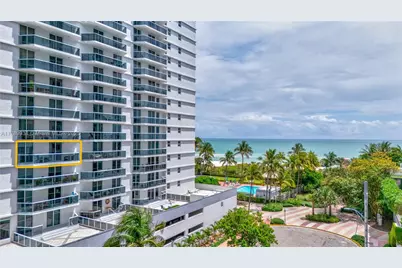 2401 Collins Ave #705, Miami Beach, FL 33140 - Photo 2