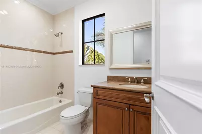 260 NE Wavecrest Ct, Boca Raton, FL 33432 - Photo 68