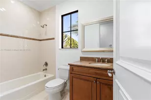 260 NE Wavecrest Ct, Boca Raton, FL 33432 - Photo 68