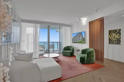 2201 Collins Ave #1215, Miami Beach, FL 33139 - Photo 1