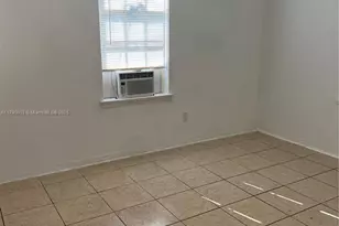 1001 NE 111th St, Biscayne Park, FL 33161 - Photo 10