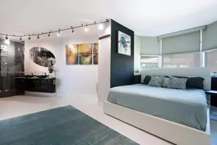 300 South Pointe Dr, Miami Beach, FL 33139 - Photo 6