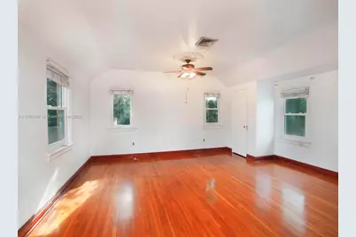 339 NE 96th St, Miami Shores, FL 33138 - Photo 18