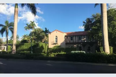 339 NE 96th St, Miami Shores, FL 33138 - Photo 2