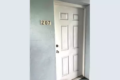 1610 NW N River Dr #207, Miami, FL 33125 - Photo 10