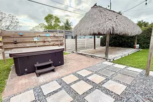 5107 SW 92nd Ave, Cooper City, FL 33328 - Photo 2