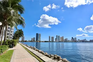 19195 NE 36th Ct, Aventura, FL 33180 - Photo 44