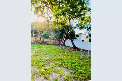 1945 NW 51 St Ter, Miami, FL 33142 - Photo 4