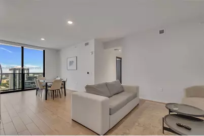 398 NE 5th St #3901, Miami, FL 33132 - Photo 4