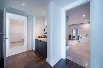 3250 NE 188th St #606, Aventura, FL 33180 - Photo 24