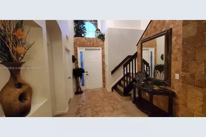 9042 Silver Glen Way, Lake Worth, FL 33467 - Photo 4