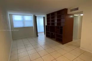 9411 SW 4th St, Miami, FL 33174 - Photo 2