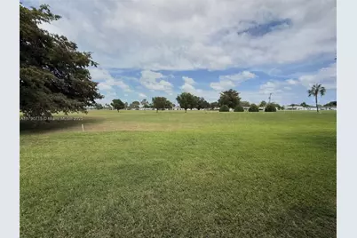 7797 Golf Cir Dr #102, Margate, FL 33063 - Photo 10